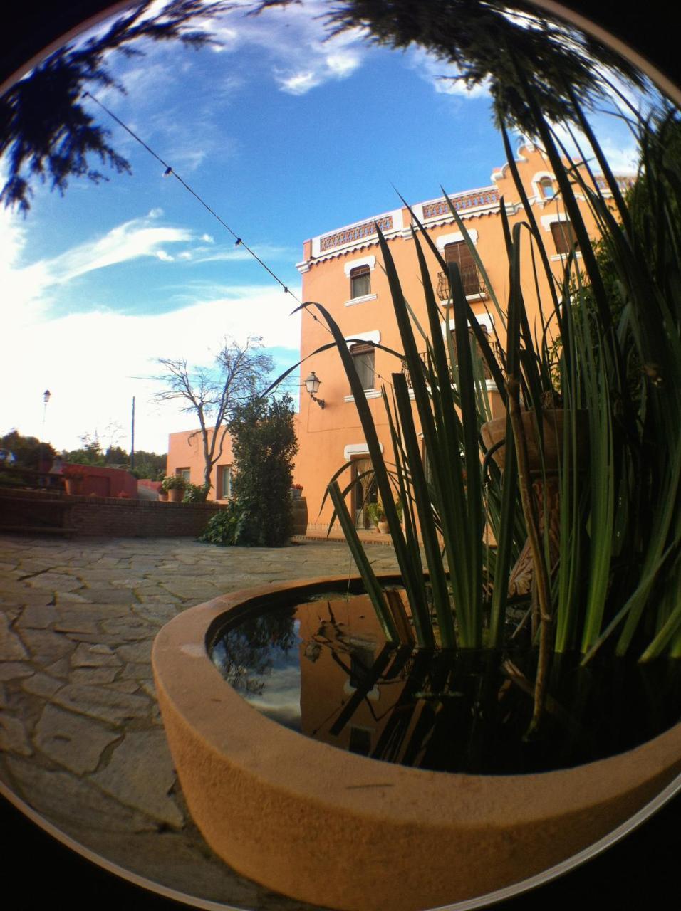 Mas Figueres Marca Exterior foto